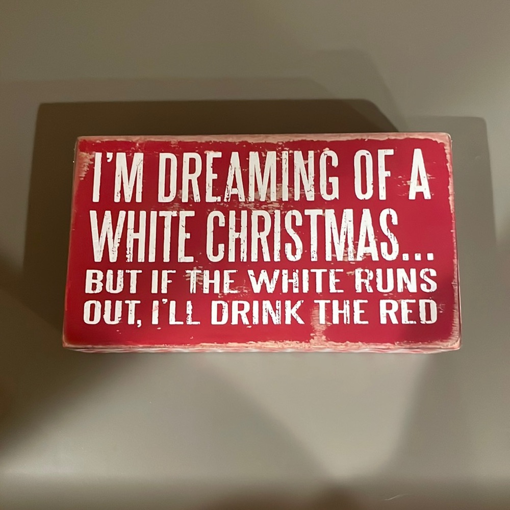 Holiday decor sign